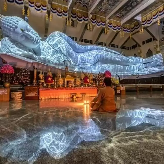 KHỔ…